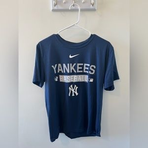 Nike Yankees Dri-Fit tee